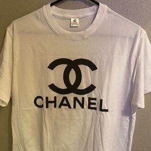 Chanel t shirt size M